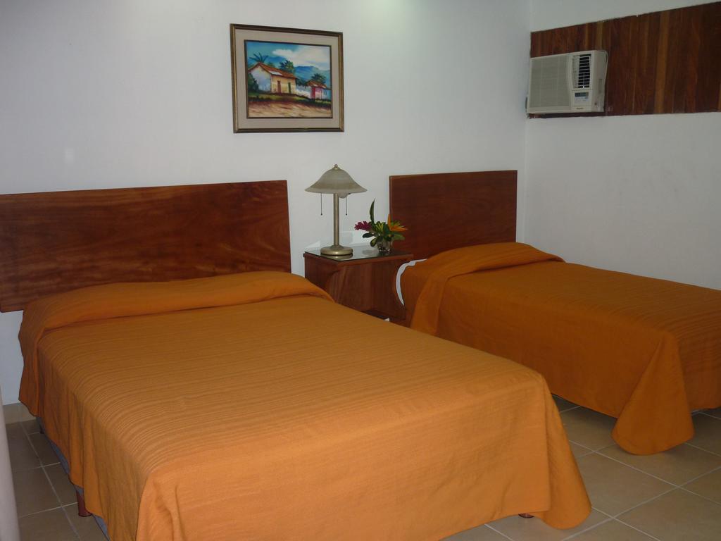 Hotel El Bramadero Либерия Экстерьер фото